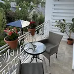 Aparthotel Apartamentai šalia Baseino
