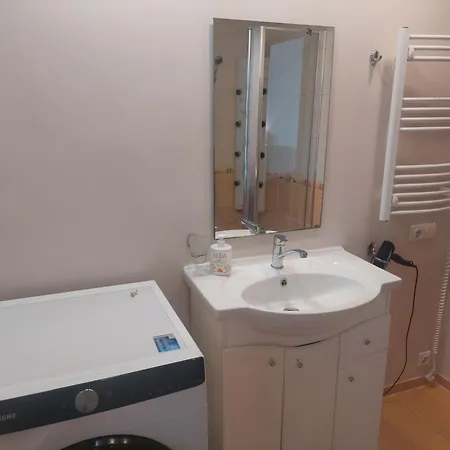Apartamentai Salia Baseino