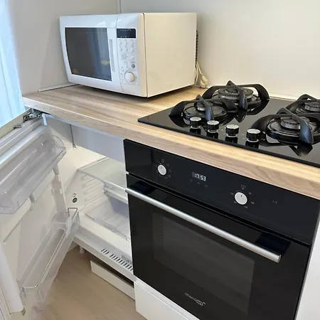 Apartamentai Salia Baseino