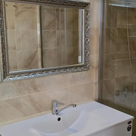 Apartamentai Salia Baseino Aparthotel 2*