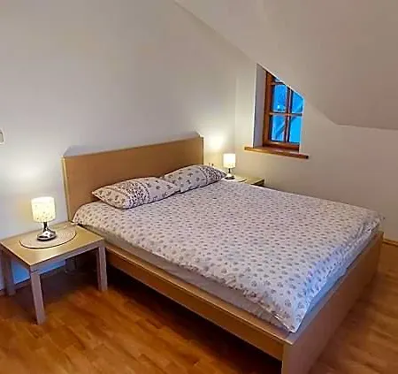 Apartamentai Salia Baseino