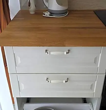 Apartamentai Salia Baseino 팔랑가