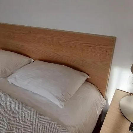 Apartamentai Salia Baseino アパートホテル 3*